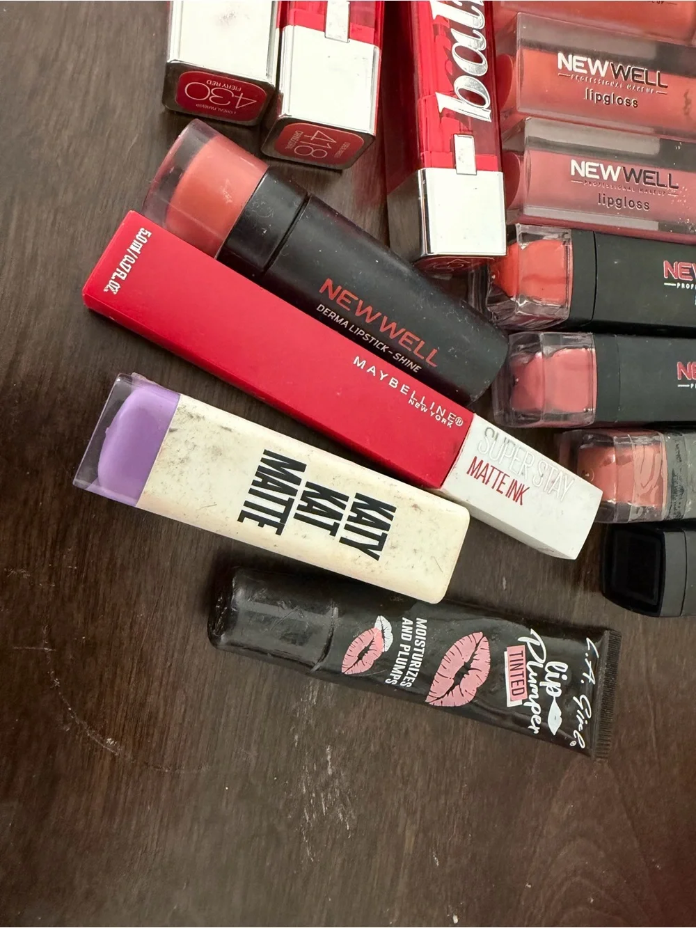 Lipstick & Lip Gloss Bundle in Pink and Nude Shades